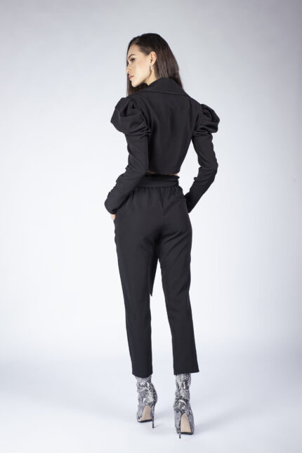 Pantaloni conici stil boyfriend - imagine 2