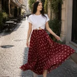 Fustă lungă plisată bordo, cu buline deschise