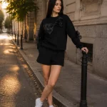 Bluză casual neagră, cu funde decorative ton pe ton