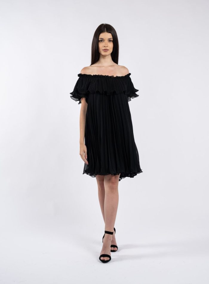 Rochie neagră scurtă plisată, cu umerii goi și volan - imagine 5