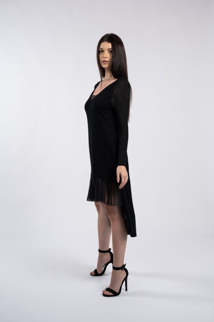 Rochie neagră asimetrică, cu detaliu de dantelă și volan transparent - imagine 4