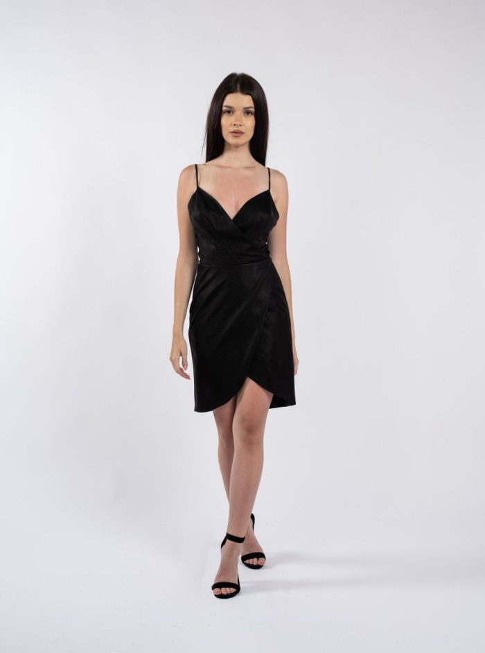 Rochie neagră scurtă, cu bretele fine și croială petrecută - imagine 4
