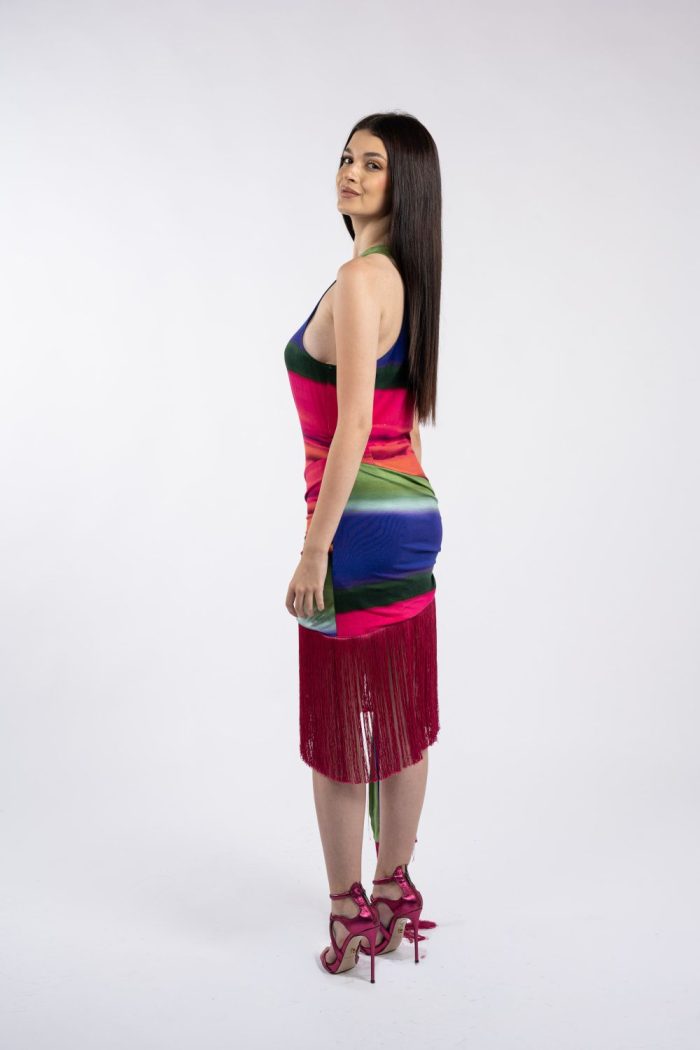 Rochie multicoloră cu franjuri și drapaj înnodat lateral - imagine 4