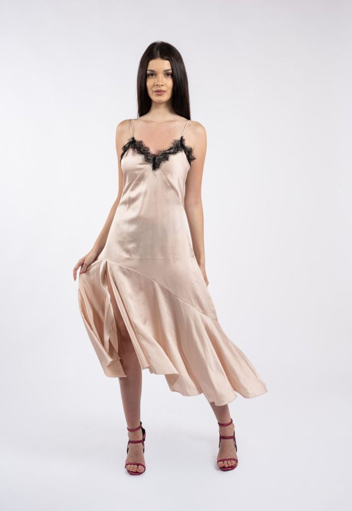 Rochie midi champagne cu aspect satinat și dantelă neagră - imagine 3