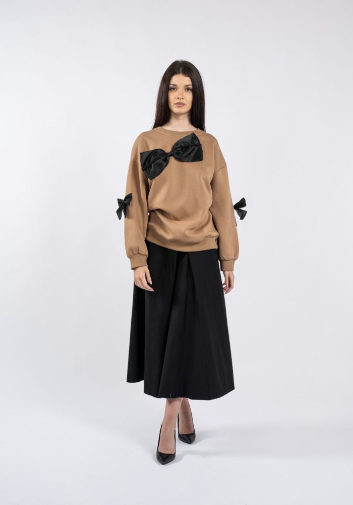 Bluză casual camel, cu funde negre decorative - imagine 2