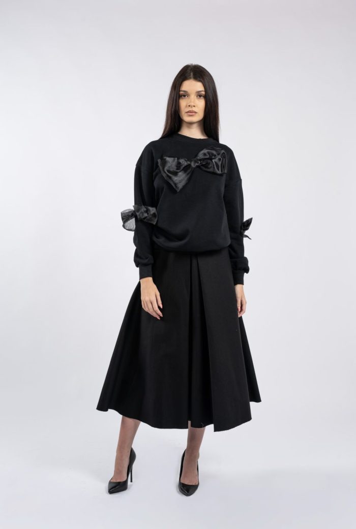 Bluză casual neagră, cu funde decorative ton pe ton - imagine 3