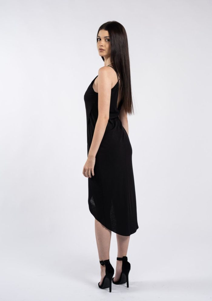 Rochie neagră asimetrică, cu bretele duble și efect petrecut - imagine 3